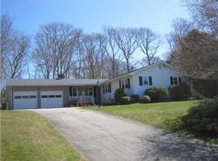 10 Mowrey Rd, Westerly, RI 02891