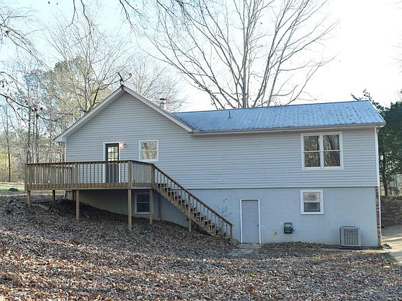 3rd image of 420 Hodgens Dr