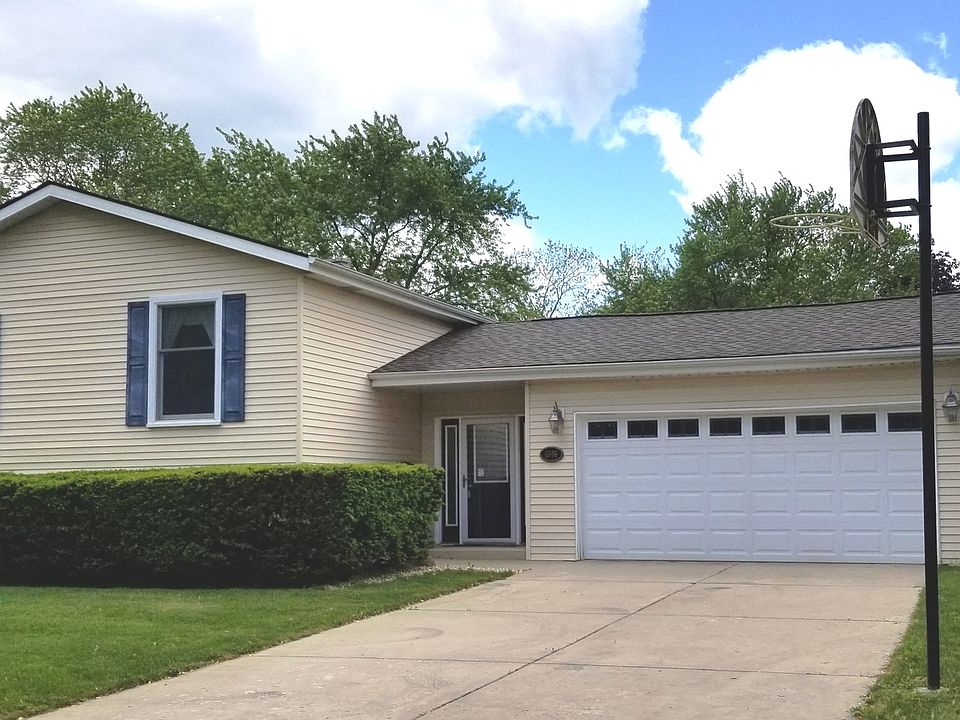 1st image of 6906 Sierra Dr