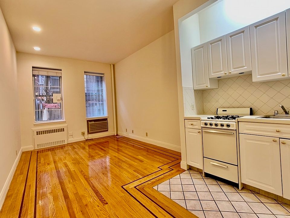 1st image of 326 E 34th St APT A3