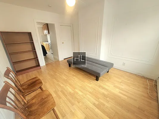 Rented by Highline Residential | media 28