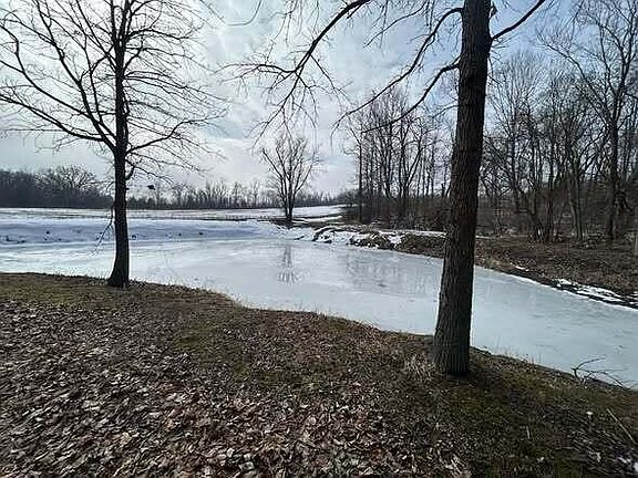 2nd image of 5018 S Rumsey Rd