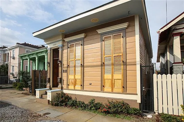 1423 N Villere St #A — Photo 29