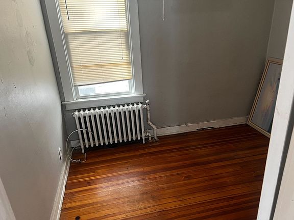 4th image of 531 Washington Ave