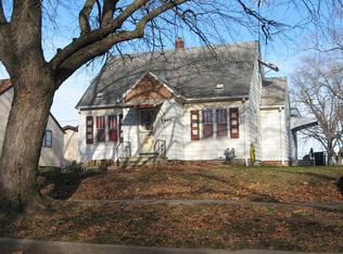 1821 Forest Ave, Waterloo, IA 50702