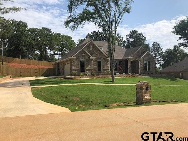 1st image of 12146 Hackberry Hollow Dr