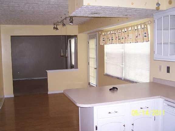 3rd image of 13389 Falmouth Ave NW