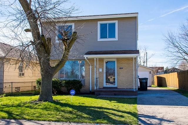1st image of 2618 Napier St