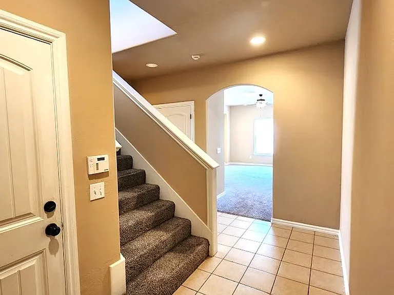 13705 & 13707 Oxford Dr — Photo 3