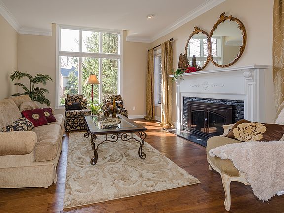 5th image of 10748 Canoe Ct