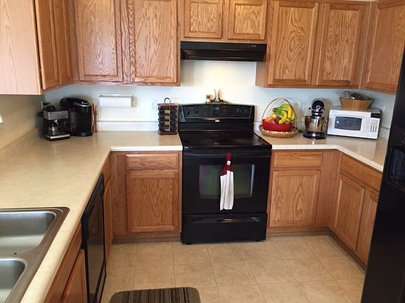 3rd image of 9904 198th Avenue Ct E