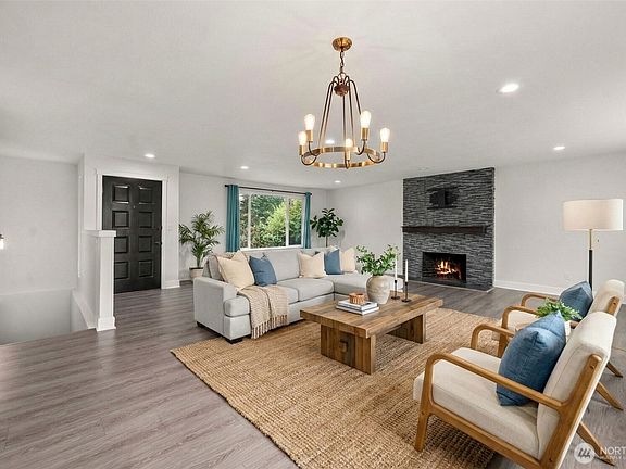 3rd image of 10326 58th Avenue Ct E