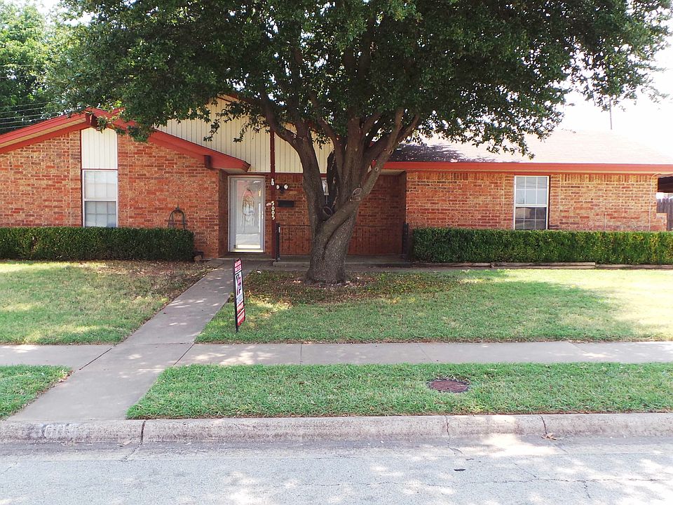 1st image of 5005 Della Dr