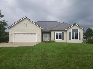 522 Eagle Ct, Mantorville, MN 55955