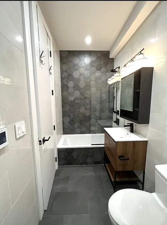 735 Fenimore Street — Photo 4