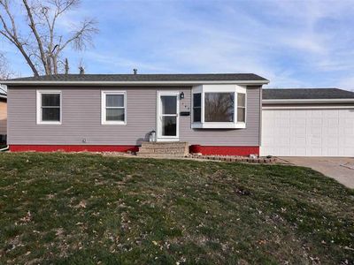 143 Westview Dr NW, Cedar Rapids, IA, 52405