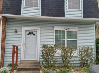 1182 Old Forge Rd, New Castle, DE 19720