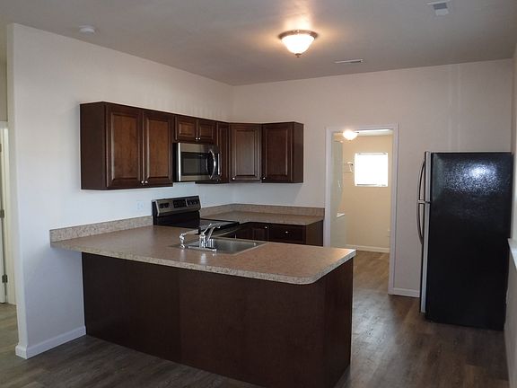 2nd image of 831 N Paxson Dr