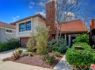 2797 Woodwardia Dr, Los Angeles, CA 90077