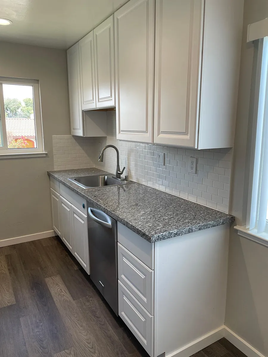 Building Photo - 934 Ironwood Dr