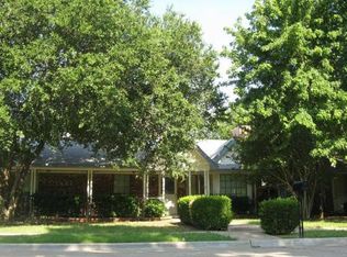 1884 Trail Ridge Dr, Lewisville, TX 75077