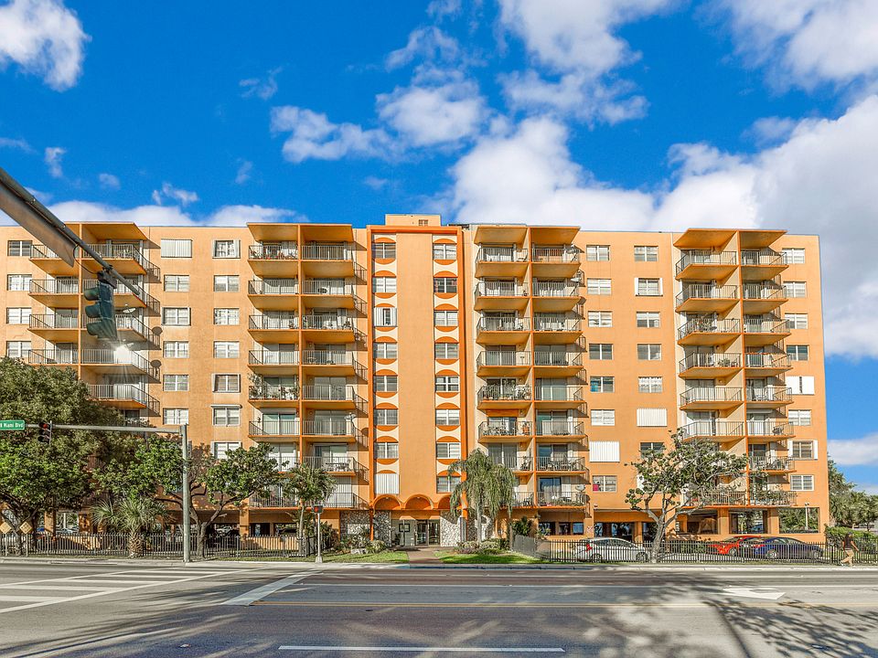 1st image of 1465 NE 123rd St APT 316