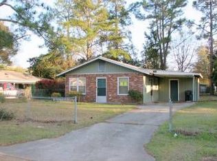 101 Varee Dr, Warner Robins, GA 31093