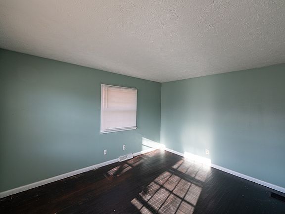 5th image of 673-675 Anniston Dr #673