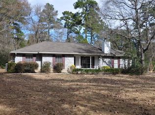 350 Ridgewood Dr, Magnolia, TX 77355