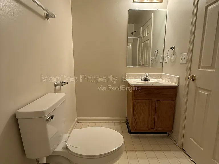 11009 Bevin Dr — Photo 13