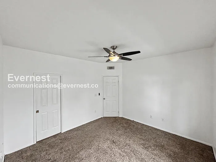 5922 W Vegas Dr — Photo 14