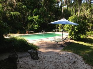 1920 SW 8th Dr, Gainesville, FL 32601