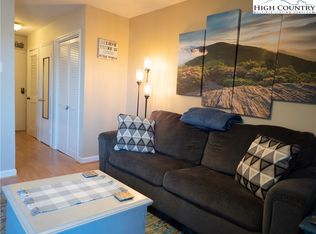 301 Pinnacle Inn Rd #1103, Banner Elk, NC 28604