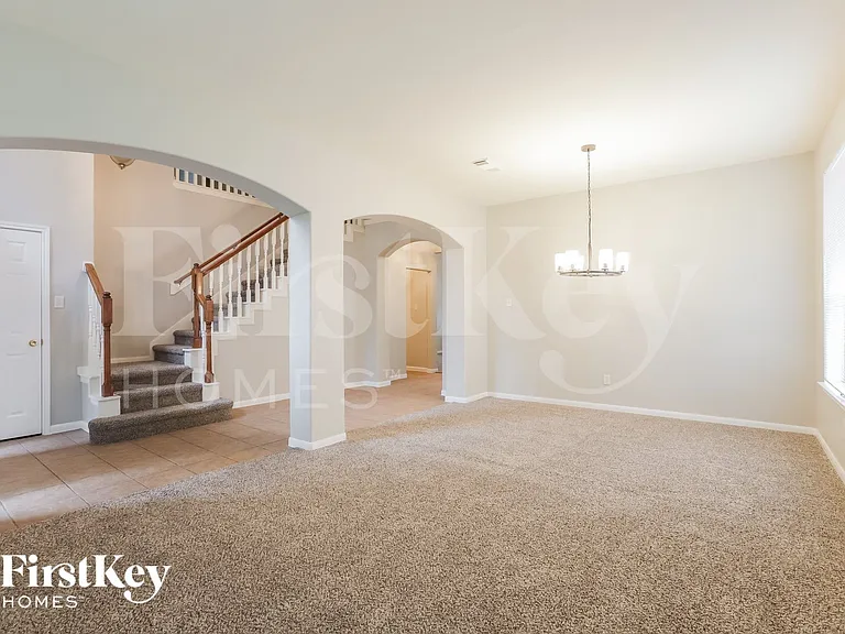12210 Lakewood Valley Ct — Photo 4