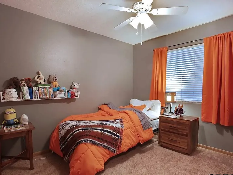 17282 Sprague St — Photo 22