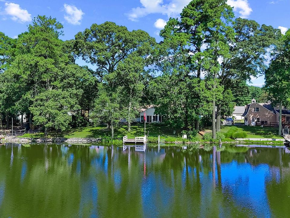1st image of 30392 Mallard Dr