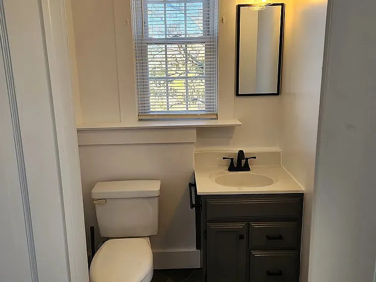 180 Green Acre Rd #A — Photo 33
