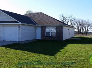 1109 Fall Meadow Ln, Belton, MO 64012