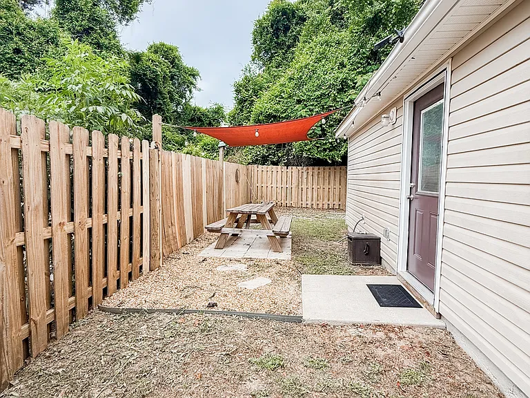 48 Ruby Ln — Photo 31