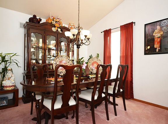4th image of 1806 Northshire Dr