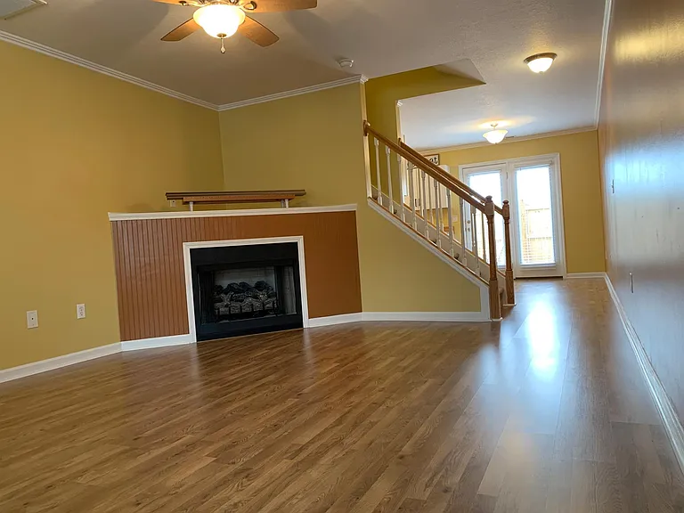 78 Yorktown Cir — Photo 3