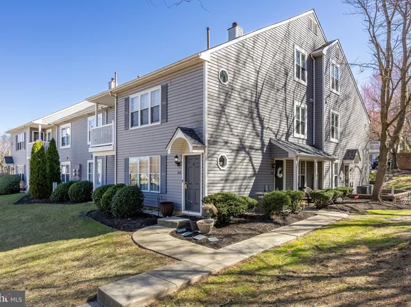 209 Boothby Ct, Sewell, NJ 08080