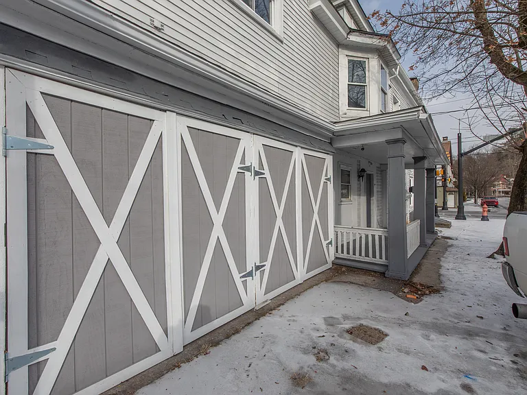 400 Pine St #1 — Photo 10