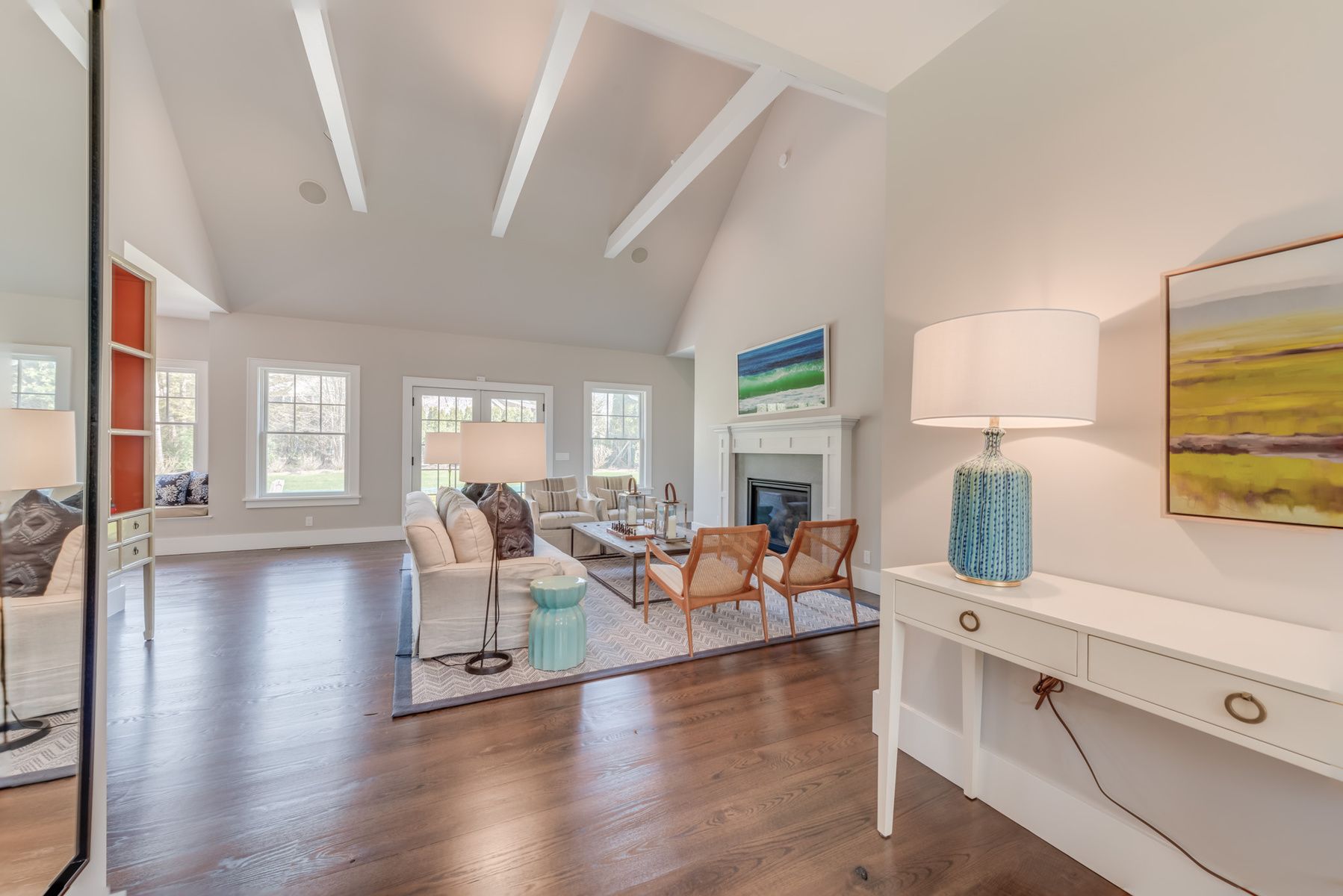 31 Roberts Ln, East Hampton, NY 11937 Out East