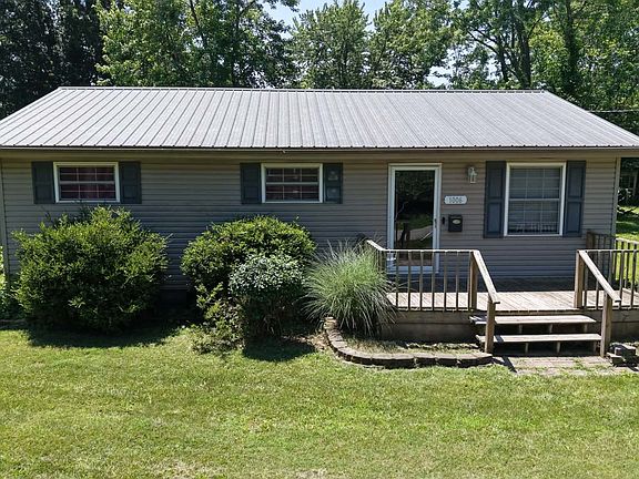 2nd image of 1006 Diamond St