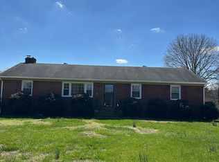 7233 Pole Green Rd, Mechanicsville, VA 23116