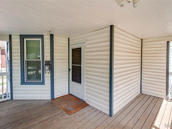 5th image of 2714 Brown St