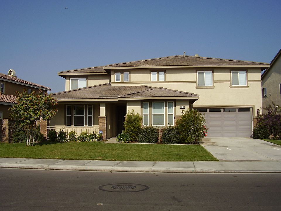 Beautiful Eastvale Home 