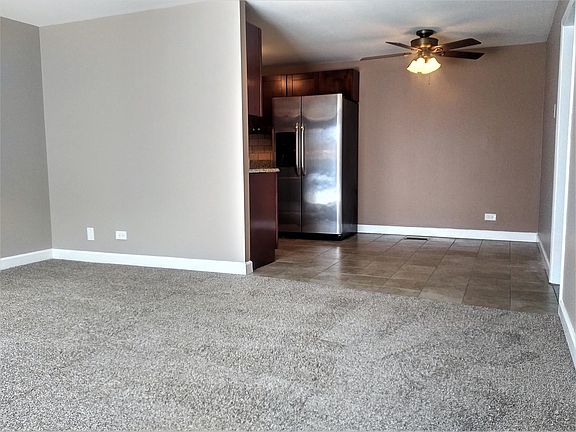 2nd image of 1104 Quanset Ct #1104