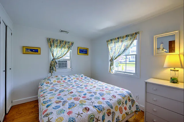 29 Almy Ave — Photo 9